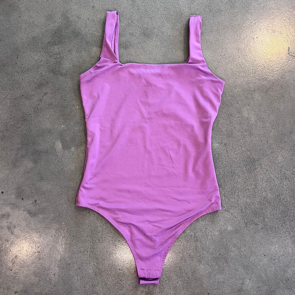 Live in Moment Purple square neck bodysuit Womens Medium